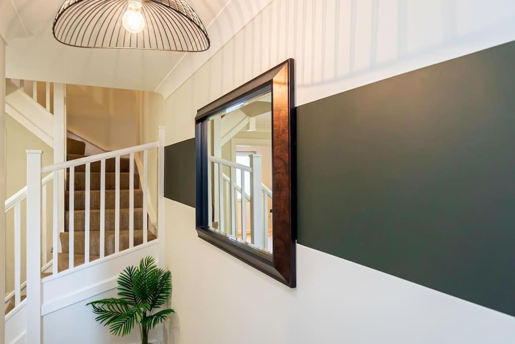 Coastal Comfort Getaway Portsmouth Extérieur photo