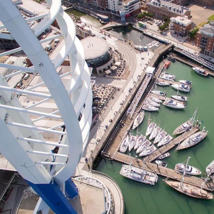 Coastal Comfort Getaway Portsmouth Extérieur photo