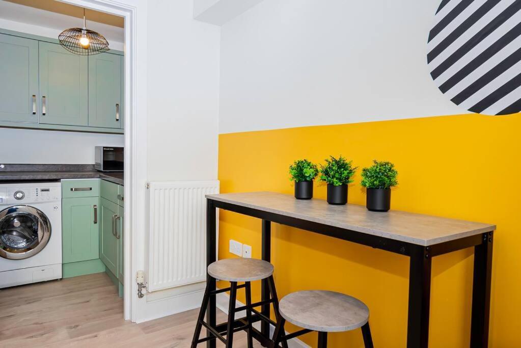 Coastal Comfort Getaway Portsmouth Extérieur photo